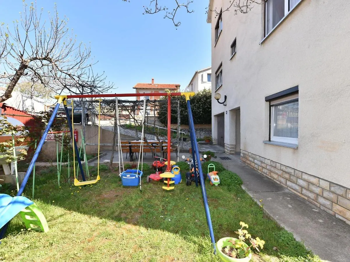 Traditional Apartment In Zadar With Garden Croatie